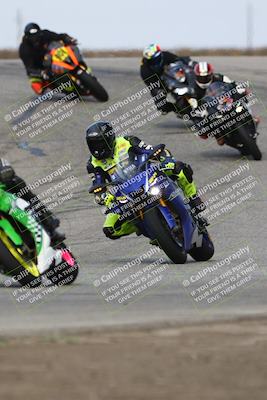 media/Nov-26-2023-TrackDaz (Sun) [[64ad8cfd8f]]/B Group/115pm (Outside Grapevine)/